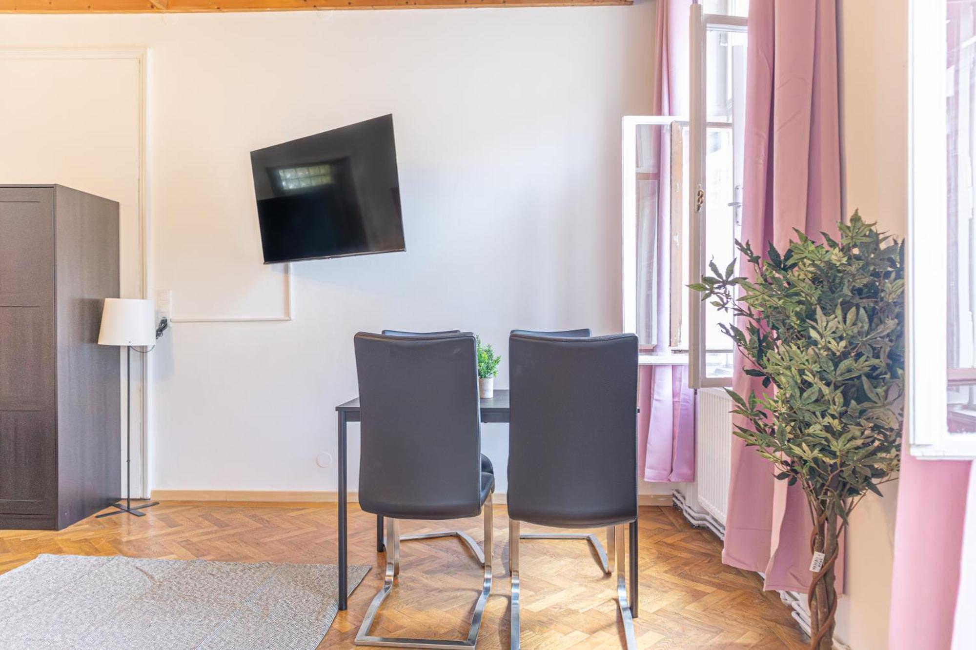 Spacious 3Br Shared Apt. Comfortable And Roomy Wenen Buitenkant foto